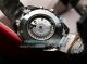 Replica Omega Speedmaster White Dial Black Sub-dial Watch 42MM (3)_th.jpg